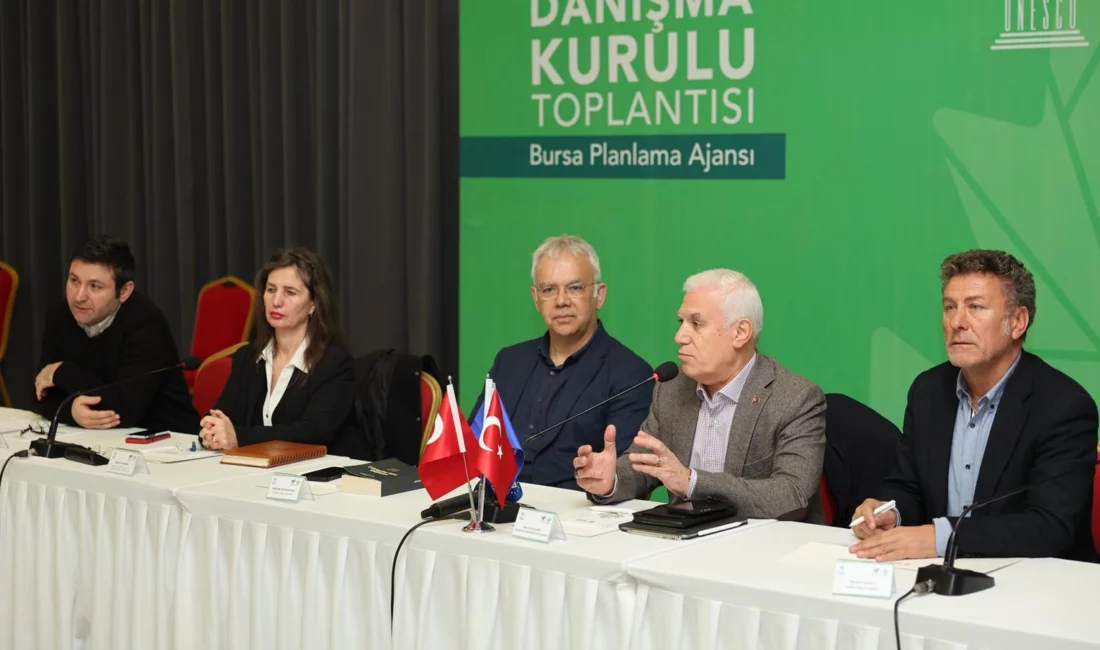 Bursa Planlama Ajansı’nın Danışma Kurulu toplantısında akademisyen ve yöneticilerle bir