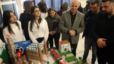 Bursa Şehit Ömer Halisdemir Mesleki ve Teknik Anadolu Lisesi'nde 1.