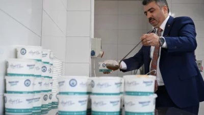 Bursa'da Yıldırım Belediyesi, sosyal belediyecilik çalışmalarına dayanışma ve paylaşma ayı