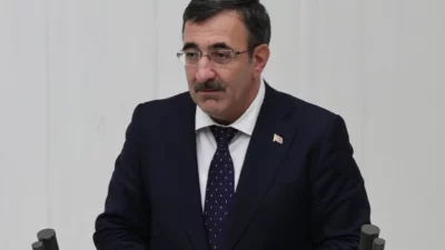 Cumhurbaşkanı Yardımcısı Cevdet Yılmaz, 2026 Ocak ayı işsizlik verilerini paylaşarak,