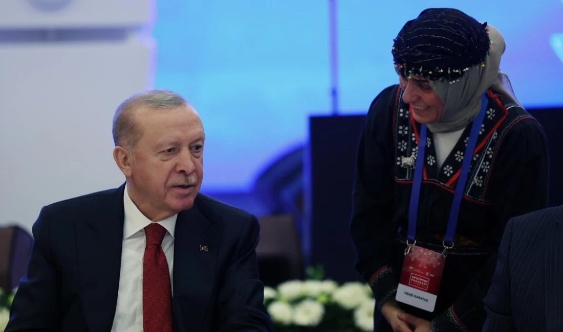 Cumhurbaşkanı Recep Tayyip Erdoğan, Haliç Kongre Merkezi’nde düzenlenen iftar programında