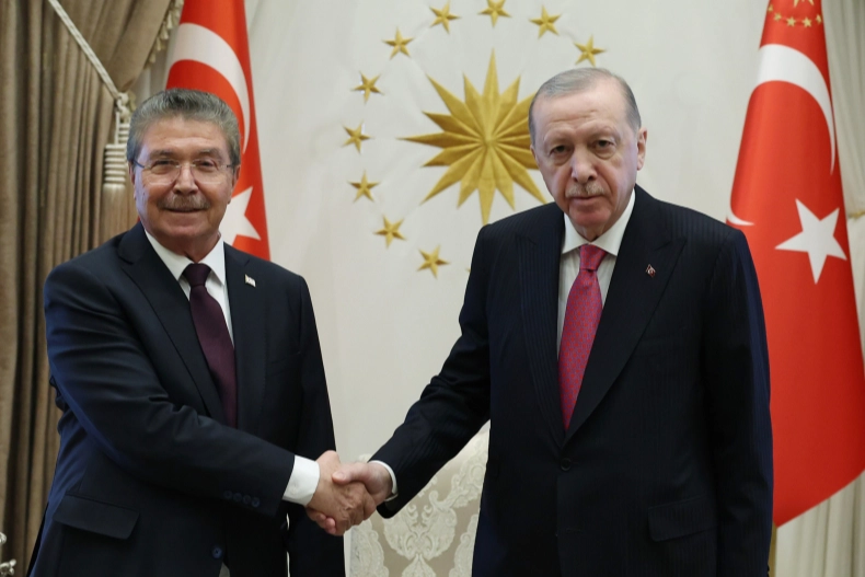 Cumhurbaşkanı Recep Tayyip Erdoğan, Kuzey Kıbrıs Türk Cumhuriyeti (KKTC) Başbakanı