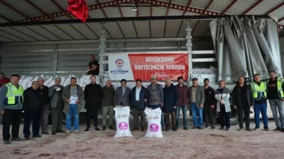 Denizli Büyükşehir Belediyesi, tarımsal üretimde kalite ve verimliliği artırmak, üreticilerin