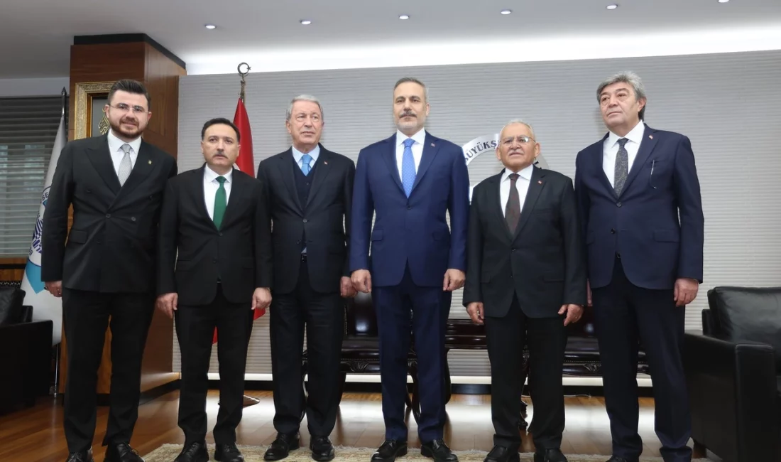 Kayseri Büyükşehir Belediye Başkanı Dr. Memduh Büyükkılıç, Dışişleri Bakanı Hakan