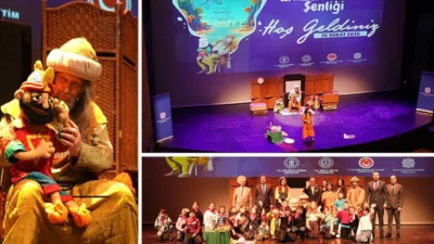 İlkokul öğrencileri, 26 Şubat Dünya Masal Anlatma Günü dolayısıyla düzenlenen