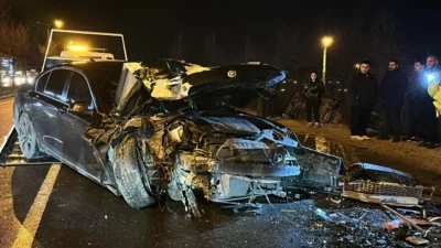 Düzce’de otomobil ile şehir içi yolcu otobüsünün çarpıştığı kazada 5