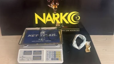 Düzce Cumhuriyet Başsavcılığı koordinesinde Narkotik Suçlarla Mücadele Şube Müdürlüğü ekiplerince,