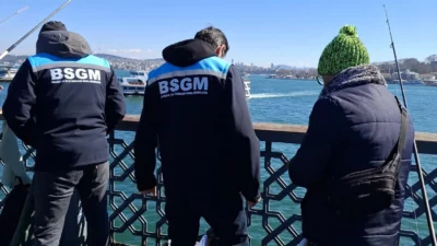 İstanbul’da amatör balıkçılara yönelik denetimlerde, yasal limitlere uymayan ve yasaklı