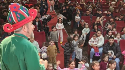 Gölcük Belediyesi, mübarek Ramazan ayının ruhunu ve geleneksel Türk tiyatrosunun