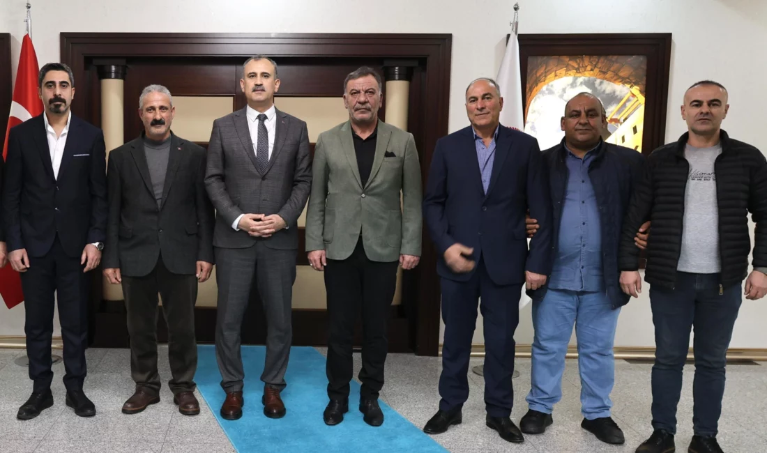 Ağrı Sanayi Sitesi’nde “Hayati Usta” olarak tanınan Hayati Bekis, sanayi