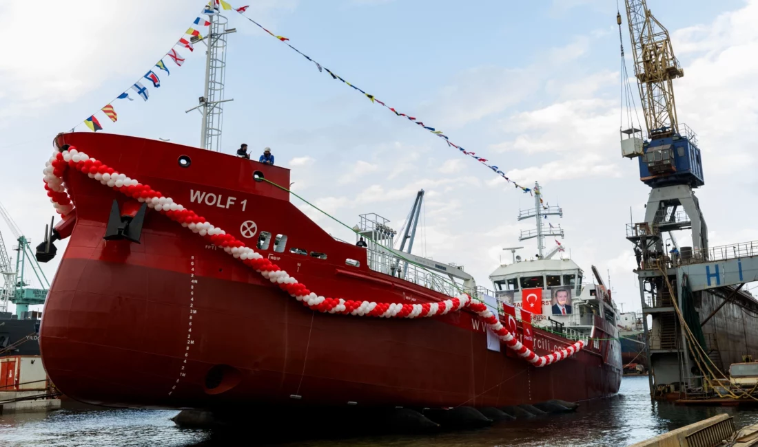 Petrol Ofisi Grubu için Hicri Ercili tarafından inşa edilen sıfır