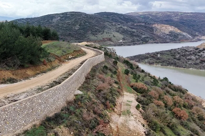 Bursa'da İnegöl Belediyesi’nin yapımını sürdürdüğü İnegöl Millet Bahçesi projesine ilişkin