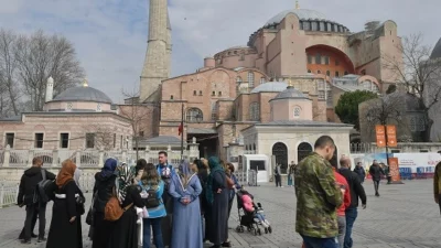 İstanbul Beylikdüzü Belediyesi, Ramazan ayını sanat ve sağlık temalı programlarla