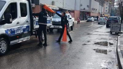 Maltepe Belediyesi, ilçenin önemli bölgelerinde kamusal alan işgallerine karşı kapsamlı