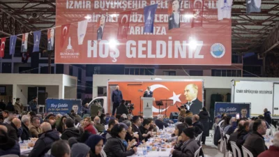 İzmir Büyükşehir Belediyesi, ramazan ayı boyunca iftar sofralarını vatandaşlarla buluşturmaya