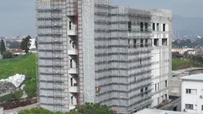 Türkiye’nin ilk ve tek belediye hastanesi İzmir Büyükşehir Belediyesi Eşrefpaşa