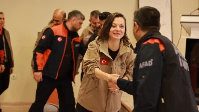 İzmir Karabağlar Belediyesi Arama ve Kurtarma Ekibi (KAR-KUT), afetlere hazırlık