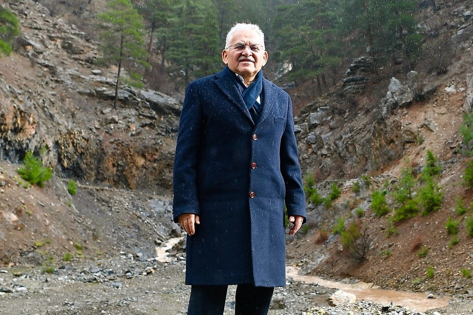 Kayseri Büyükşehir Belediyesi’nin “Arılar Çoğalsın, Bereket Katlansın” Projesi’ne müracaatlar başladı.