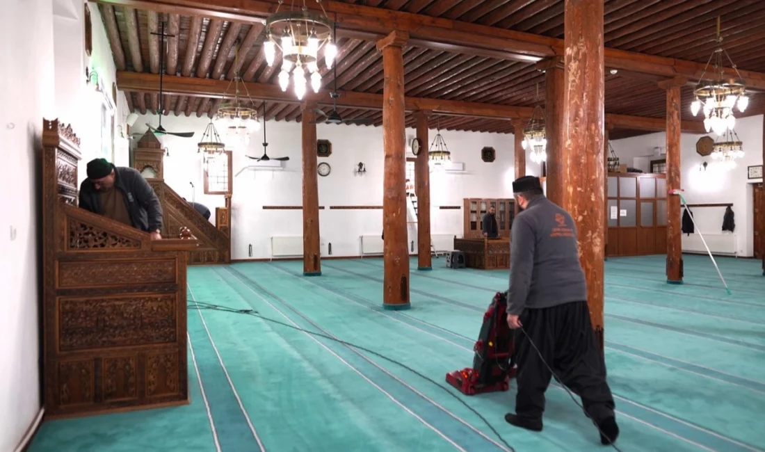 Kayseri Melikgazi Belediyesi, vatandaşların ramazan ayında daha temiz ve huzurlu