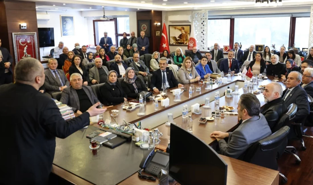 Keçiören Muhtarlar Derneği Başkanı ve Aşağı Eğlence Mahalle Muhtarı Muhammet