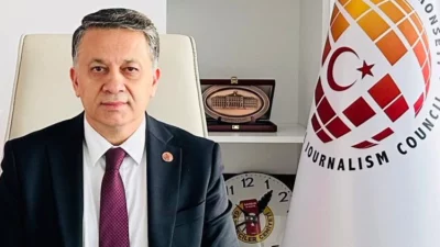 Küresel Gazeteciler Konseyi (KGK) Genel Başkanı Mehmet Ali Dim, sosyal