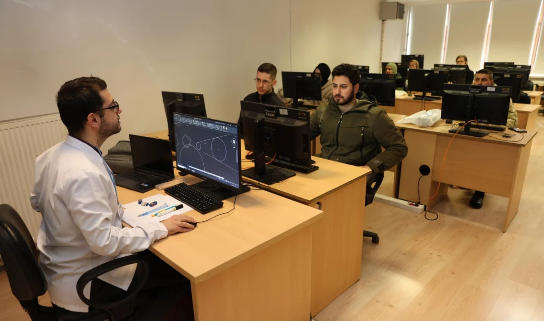 Konya Büyükşehir Belediyesi Meslek Edindirme Kursları (KOMEK), başvuruları alınarak eğitimlere