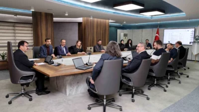 Enerjiyi milli servet olarak gören Karatay Belediyesi, kamu binalarında tasarrufu