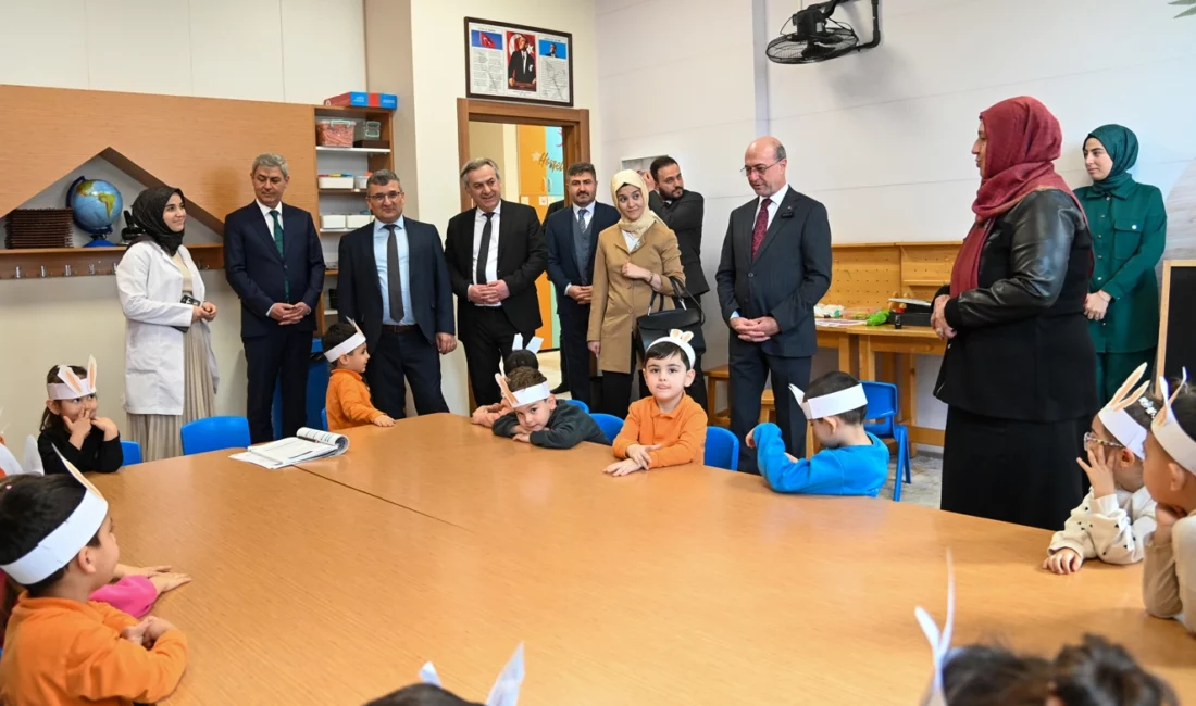 Konya Selçuklu Belediye Başkanı Ahmet Pekyatırmacı, Milli Eğitim Bakanlığı Ortaöğretim