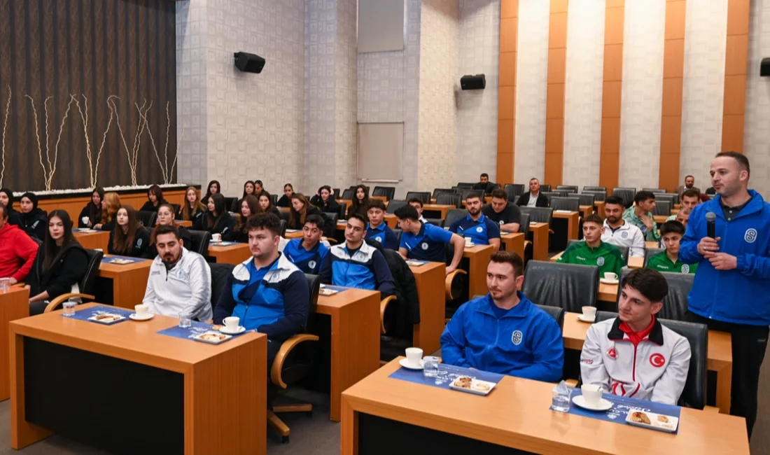 Konya Selçuklu Belediye Başkanı Ahmet Pekyatırmacı, Selçuklu Belediyespor Kulübünün farklı branşlarında