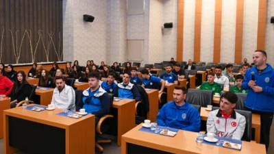 Konya Selçuklu Belediye Başkanı Ahmet Pekyatırmacı, Selçuklu Belediyespor Kulübünün farklı branşlarında