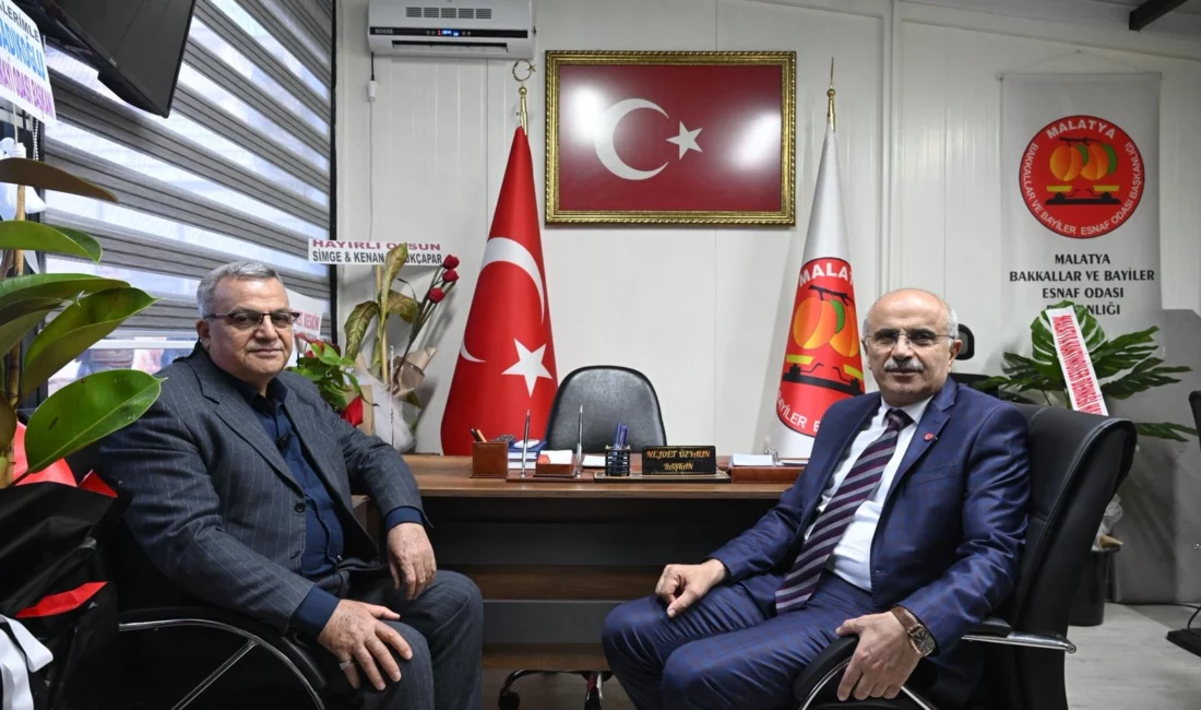 Malatya Büyükşehir Belediye Başkanı Sami Er, Ankara Esnaf Çarşısı’nda faaliyet