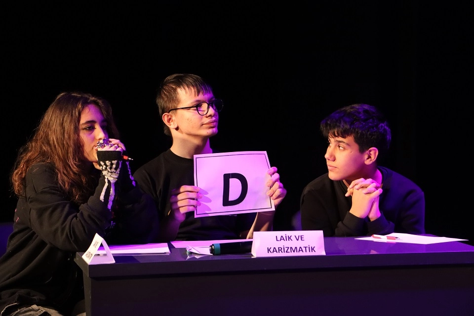 Maltepe Belediyesi, eğitim odaklı projelerine bir yenisini daha ekleyerek Liselere