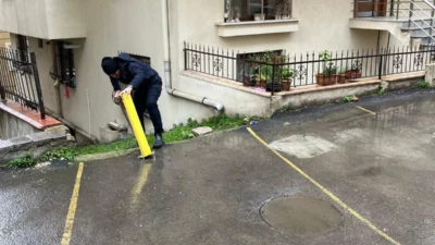 Maltepe Belediyesi, Fındıklı Mahallesi'nde kamusal alanlardaki işgalleri önlemek adına denetim