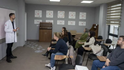 Mersin Büyükşehir Belediyesi Sosyal Hizmetler Dairesi Başkanlığı bünyesinde hizmet veren