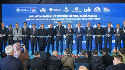 Malatya Büyükşehir Belediye Başkanı Sami Er, deprem sonrası yeniden inşa