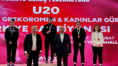 Nevşehir Belediyesi Spor Kulübü sporcuları katıldıkları her branşta farkındalık oluşturmaya