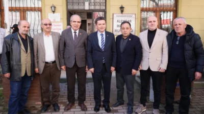 Göreve geldiği günden bu yana Osmangazi’yi mahalle mahalle gezerek vatandaşların