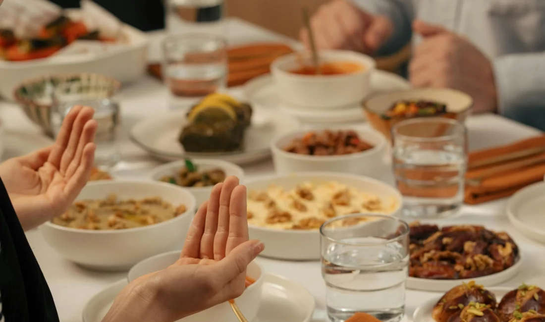 Sakarya Büyükşehir Belediyesi Tıp Merkezi Uzman Diyetisyeni Betül Çiftçi, Ramazan