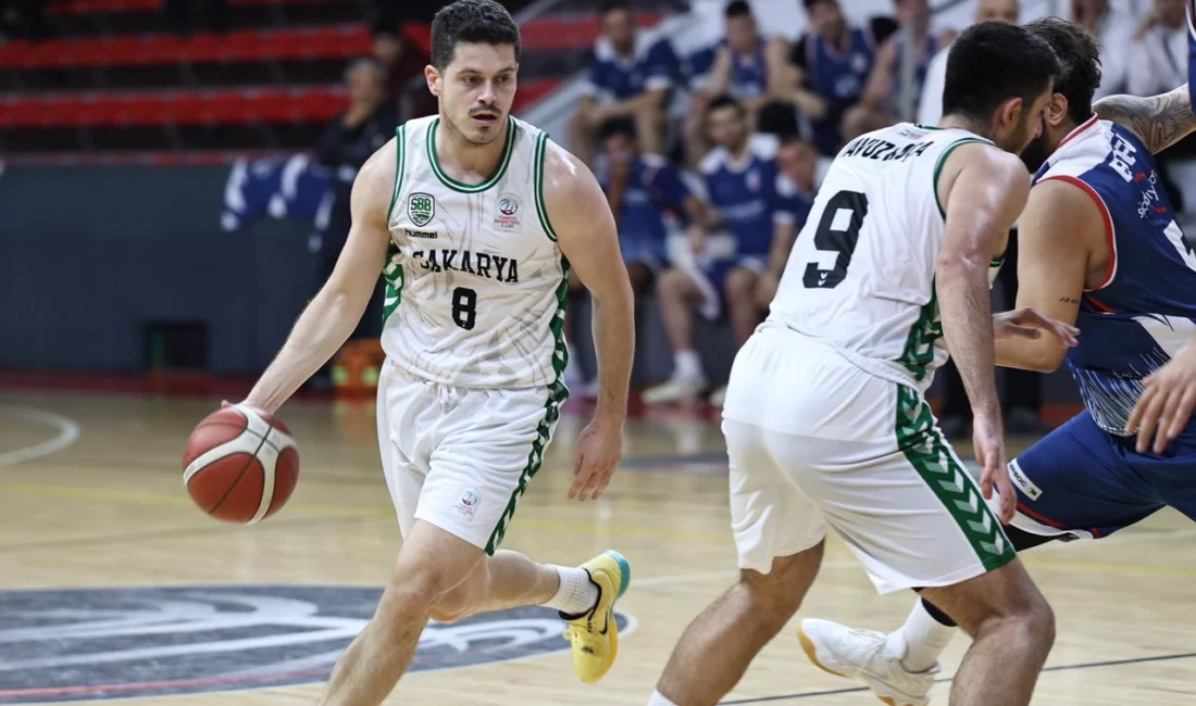 Türkiye Erkekler Basketbol 2. Ligi’nin normal sezonunu zirvede bitirmeyi garantileyen