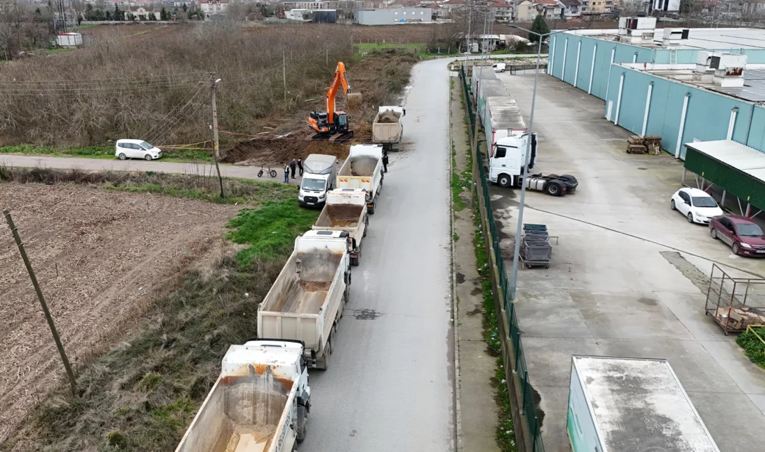 Sakarya Büyükşehir Belediye Başkanı Yusuf Alemdar, Yenikent’ten şehre geliş güzergahında hayata