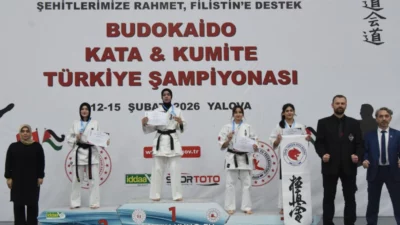 Sakarya Büyükşehir Belediyesi Spor Kulübü Wushu Kung-Fu sporcusu Ayşe Sude
