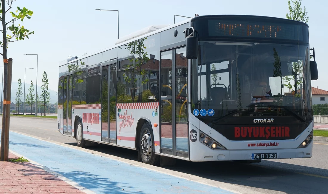 Sakarya Büyükşehir Belediyesi, Sakaryaspor taraftarlarının stadyuma ulaşımını kolaylaştırmak için ücretsiz