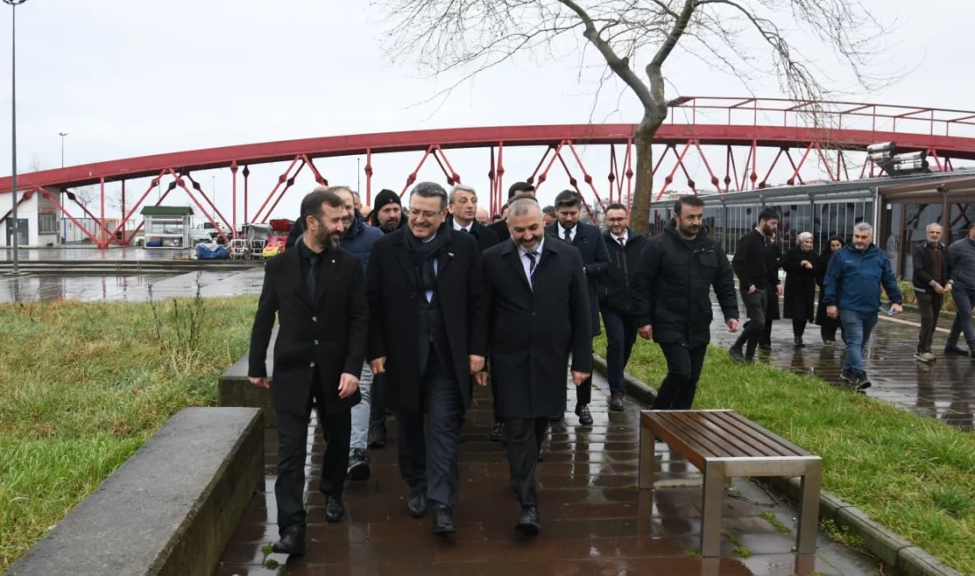 Trabzon Büyükşehir Belediye Başkanı Ahmet Metin Genç, Ramazan dolayısıyla sürdürdüğü