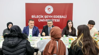 Bilecik Valisi Faik Oktay Sözer, Ramazan ayının manevi atmosferinde üniversite