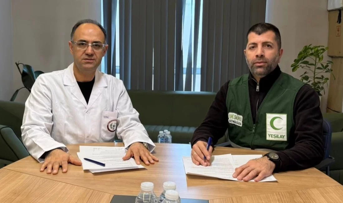 Yeşilay Ağrı Şube Başkanı Cihangir Aslan, bağımlılıkla mücadele kapsamında Ağrı