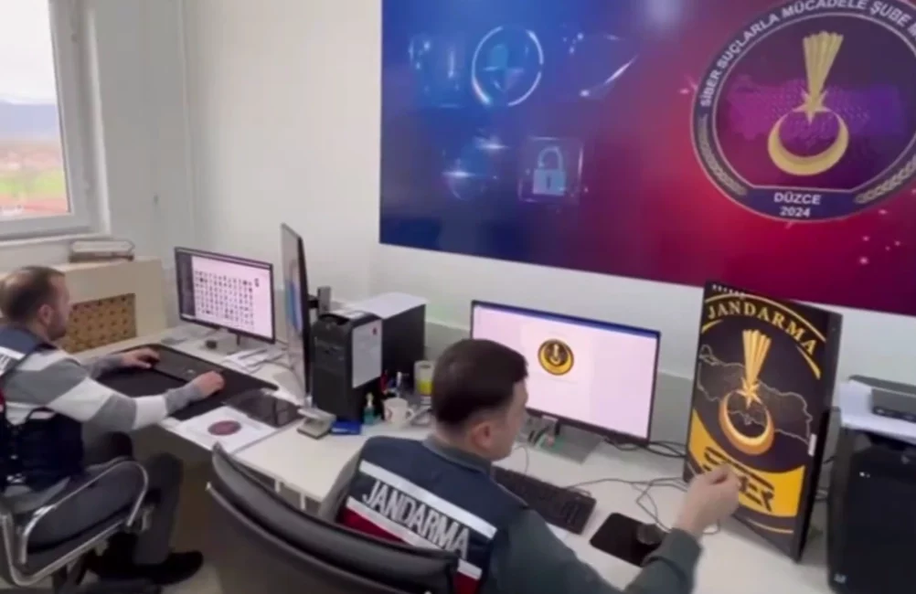 İçişleri Bakanlığı, 18 il merkezli düzenlenen “Nitelikli Dolandırıcılık ve Yasa