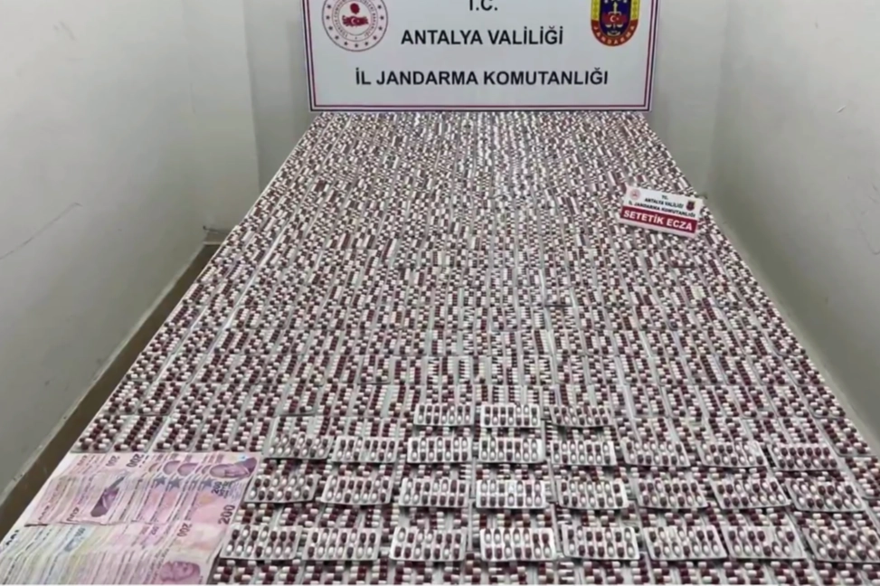 İçişleri Bakanlığı, 25 ilde düzenlenen büyük uyuşturucu operasyonunda 255 şüpheliyi