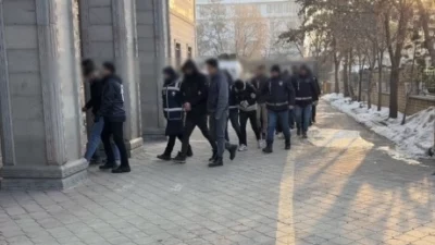 Ağrı merkezli olarak 8 ilde düzenlenen yasa dışı bahis operasyonunda