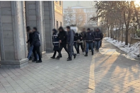 Ağrı merkezli olarak 8 ilde düzenlenen yasa dışı bahis operasyonunda