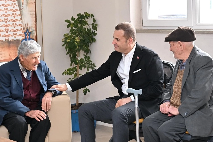 Balıkesir Büyükşehir Belediye Başkanı Ahmet Akın, Balıkesir Valisi İsmail Ustaoğlu